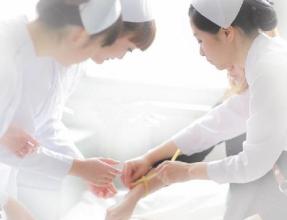 如何成为一名好护士？(图1)